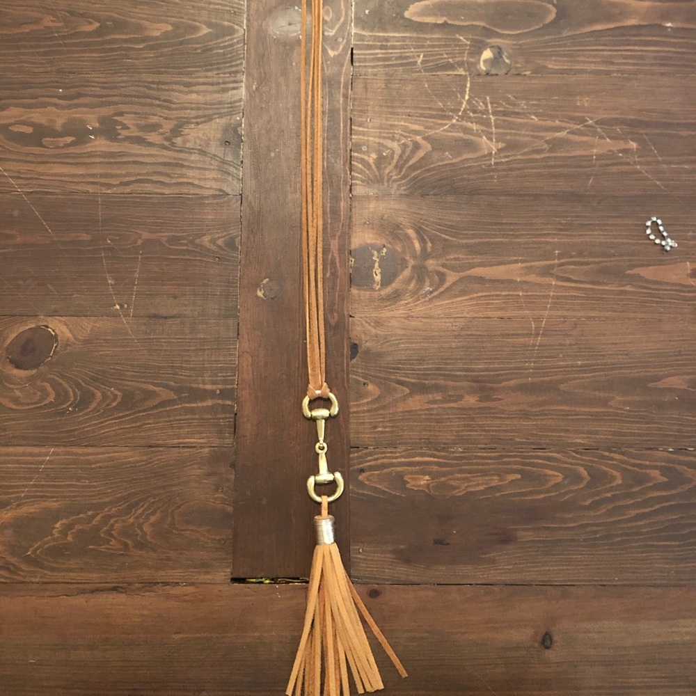 Long leather necklace